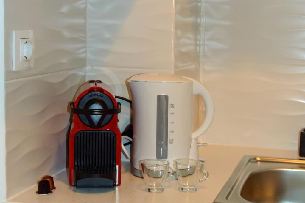 Cozy And Comfortable Apartment In Athens Center المظهر الخارجي الصورة
